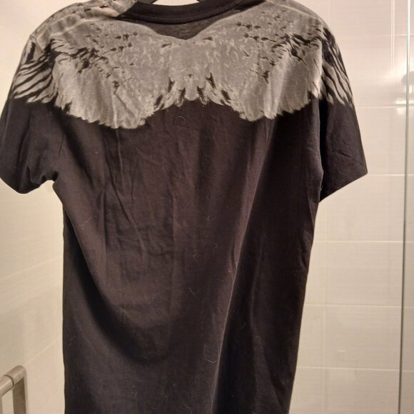 Armani Exchange Wings V-Neck Tee - Picture 6 of 9